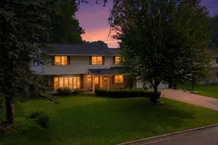 559 Hilltop Dr, Green Bay, WI 54301 - Photo 45