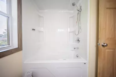 559 Hilltop Drive, Green Bay, WI 54301 - Photo 17