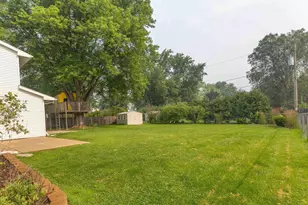 559 Hilltop Dr, Green Bay, WI 54301 - Photo 35