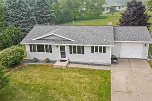 405 W Greenfield Ave, Algoma, WI 54201 - Photo 43