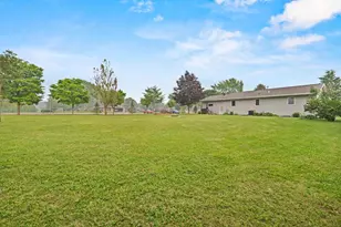 405 W Greenfield Ave, Algoma, WI 54201 - Photo 39