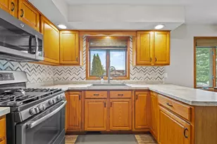 405 W Greenfield Ave, Algoma, WI 54201 - Photo 13