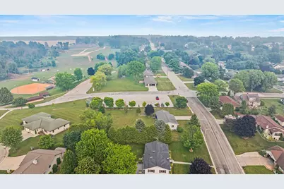 405 W Greenfield Avenue, Algoma, WI 54201 - Photo 59