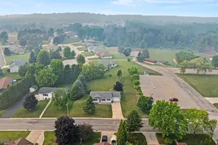 405 W Greenfield Ave, Algoma, WI 54201 - Photo 53