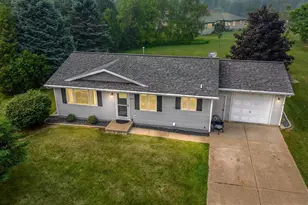 405 W Greenfield Ave, Algoma, WI 54201 - Photo 41