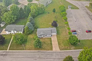 405 W Greenfield Ave, Algoma, WI 54201 - Photo 47