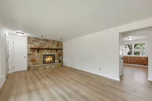 2320 Manitowoc Rd, Green Bay, WI 54311 - Photo 3