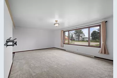1415 Ellis Street, Kewaunee, WI 54216 - Photo 7