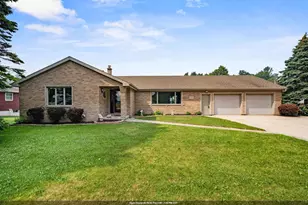 1415 Ellis St, Kewaunee, WI 54216 - Photo 1