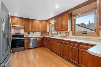 1237 Bond Street, Green Bay, WI 54303 - Photo 21