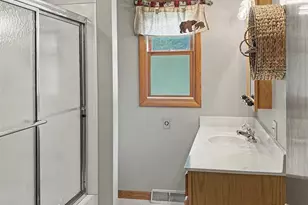 17725 Munger Lake Ln, Lakewood, WI 54138 - Photo 11