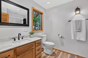 2507 Edgewood Ln, Oshkosh, WI 54904 - Photo 29