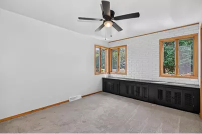 2507 Edgewood Lane, Oshkosh, WI 54904 - Photo 31