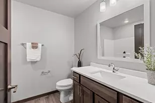 1626 Valor Pl, Neenah, WI 54956 - Photo 17