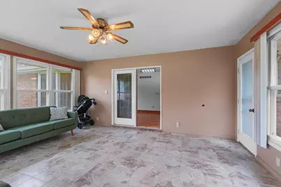 2615 Edgewood Lane, Green Bay, WI 54302 - Photo 29