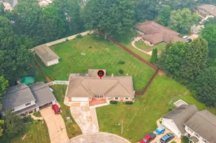2615 Edgewood Ln, Green Bay, WI 54302 - Photo 71