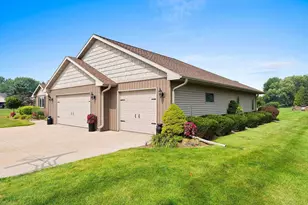 2514 Serene Ct, De Pere, WI 54115 - Photo 85