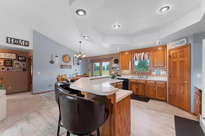 2514 Serene Court, De Pere, WI 54115 - Photo 9