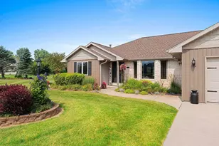 2514 Serene Ct, De Pere, WI 54115 - Photo 87
