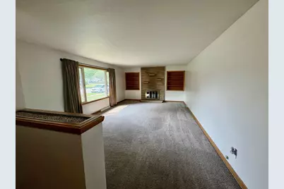 416 Park Street, Green Bay, WI 54303 - Photo 3