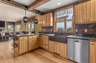 E7911 Symco Rd, Bear Creek, WI 54922 - Photo 11