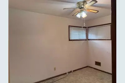 14625 W Brian Road, New Berlin, WI 53151 - Photo 9