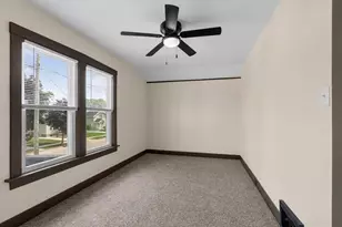 1610 S 14th St, Manitowoc, WI 54220 - Photo 31