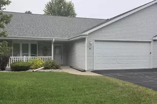 82 Queens Way, Fond du Lac, WI 54935 - Photo 1