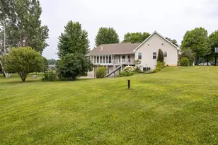 E9051 Rocky Mountain Dr, New London, WI 54961 - Photo 57