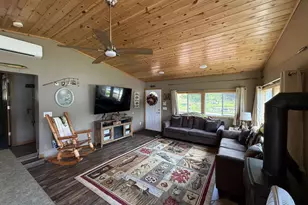 N8871 Oak Ln, Gresham, WI 54128 - Photo 7