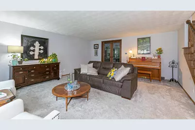 37 Butte Des Morts Court, Appleton, WI 54914 - Photo 7