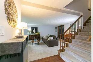 37 Butte Des Morts Ct, Appleton, WI 54914 - Photo 5