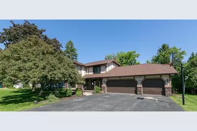37 Butte Des Morts Court, Appleton, WI 54914 - Photo 3