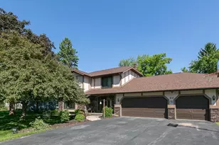 37 Butte Des Morts Ct, Appleton, WI 54914 - Photo 3
