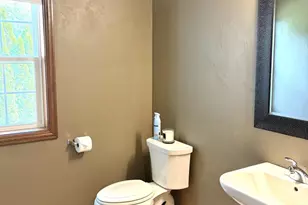 2701 E Glenhurst Ln, Appleton, WI 54913 - Photo 19