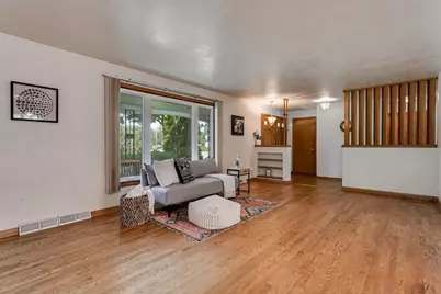 915 E Grant Street, Appleton, WI 54911 - Photo 5