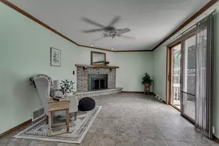 915 E Grant St, Appleton, WI 54911 - Photo 17