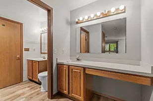 301 Oak Manor Dr, Oshkosh, WI 54904 - Photo 43
