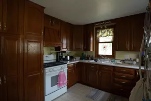 309 Clay St, Chilton, WI 53014 - Photo 11