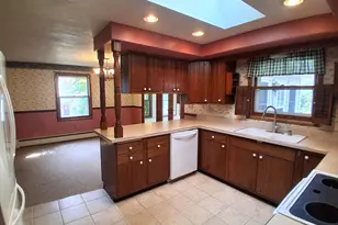1232 Driftwood Dr, De Pere, WI 54115 - Photo 9