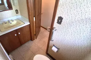 1232 Driftwood Dr, De Pere, WI 54115 - Photo 9