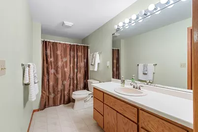 2043 Autumn Leaves Circle, Green Bay, WI 54313 - Photo 23