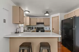 530 E Mitchell Ave, Appleton, WI 54915 - Photo 9