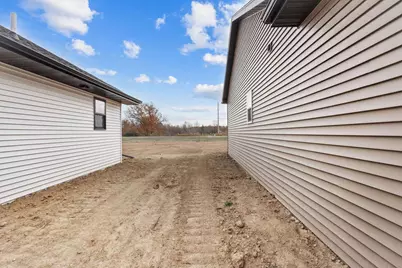 2998 Creekwood Drive, Green Bay, WI 54311 - Photo 47