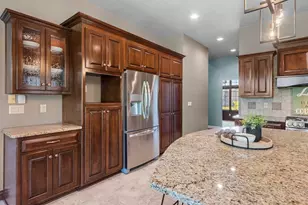 2864 Woodhaven Cir, De Pere, WI 54115 - Photo 39