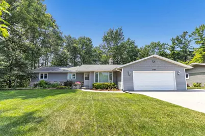 1155 Pinecrest Road, Green Bay, WI 54313 - Photo 1