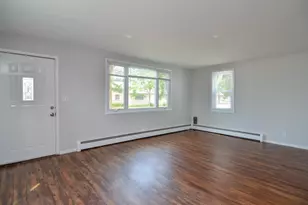 238 Michigan Ave, Oconto, WI 54153 - Photo 11