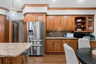 3901 N Millwood Dr, Appleton, WI 54913 - Photo 19