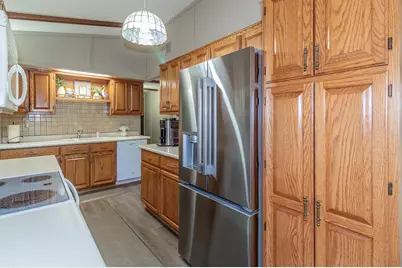 6752 Lee Harbor Lane, Oshkosh, WI 54902 - Photo 13