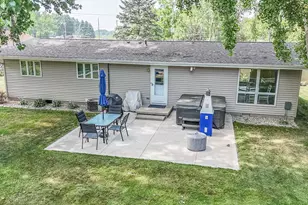 6752 Lee Harbor Ln, Oshkosh, WI 54902 - Photo 35